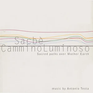 Pochette de l'album "Sacbè" par l'artiste Antonio Testa, écrit en gris sur fond blanc avec des lignes fines de plusieurs couleur