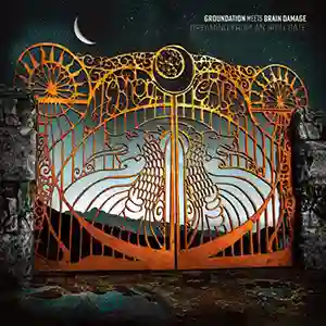 Pochette de l'album "Dreaming from an Iron Gate" par les artistes, Groundation et Brain Damage