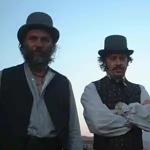 Photo des artistes Jean-Jacques Hertz et François Roy lors du tournage du film Blueberry