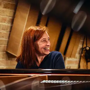 Photo de l'artiste Christine Ott