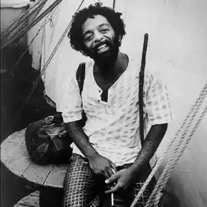 Photo de l'artiste Nana Vasconcelos