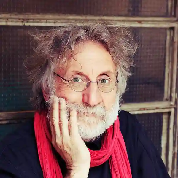 Photo de l'artiste Miquèu Montanaro pour illustrer notre émission "Solénoïde - Grande Boucle 56"