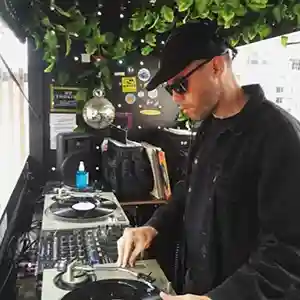 Photo de l'artiste Len Leise