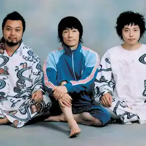 Photo du groupe japonais Asa Chang and Junray