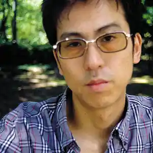 Photo de l'artiste japonais Susmu Yokota