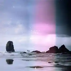 Pochette de l'album "Essay" par l'artiste Warmth