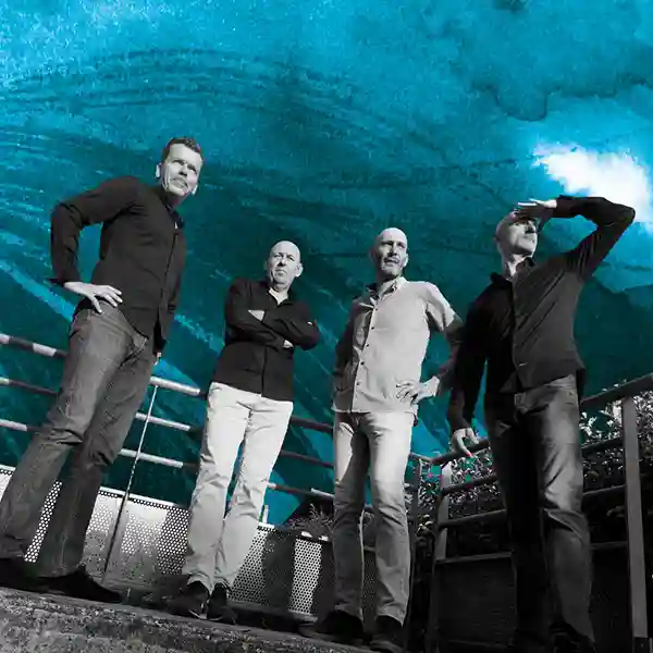 Photo du groupe toulousain Meajam avec Xavier Faro (piano et compositions), Alain Angeli (saxophones ténor et soprano), Fabrice Camboulive (contrebasse) et Laurent Meyer (batterie)