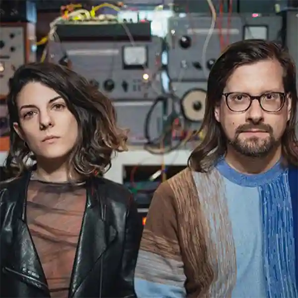 Photo des artistes Ah ! Kosmos et Hainbach pour illustrer l'émission "Solénoïde - Virée Germanique 01"