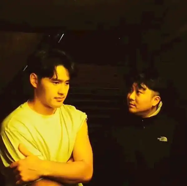 Photo de Tian Qiyi, fils de Jah Wobble